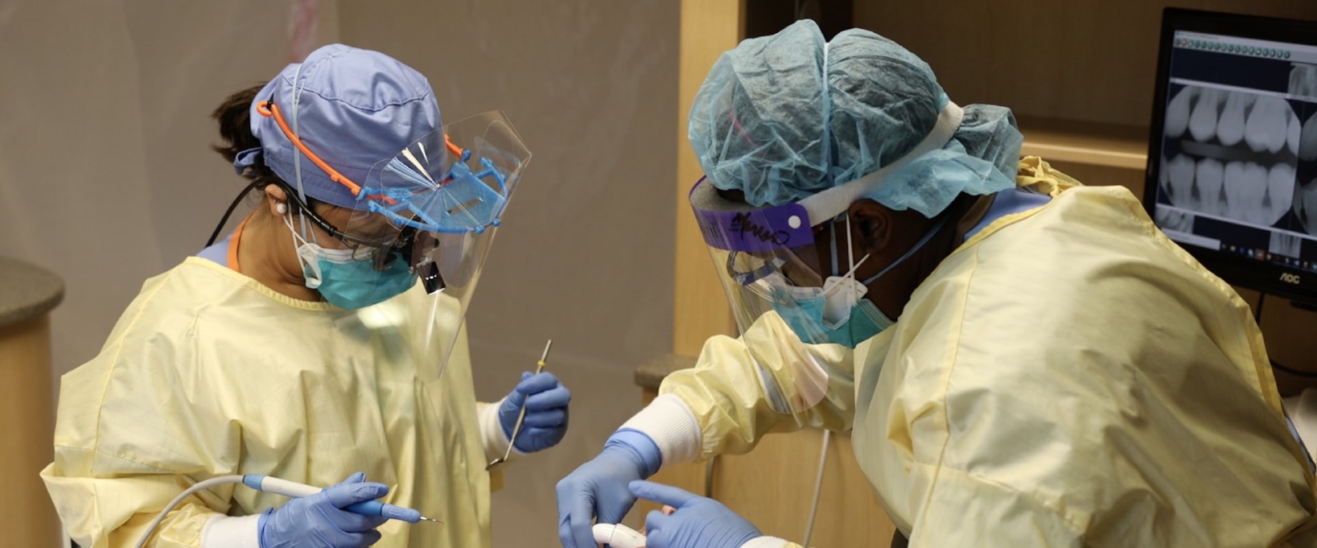 What Equipment Do Dental Hygienists Use?