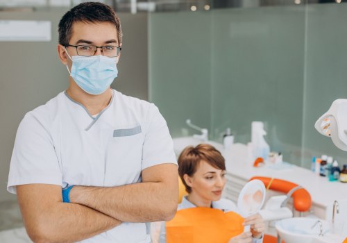How Dental Hygienists Work Alongside a Dentist for Comprehensive Care